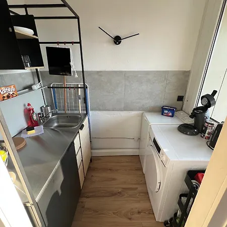 Fuer Monteure Mit 2 Schlafzimmern Und Balkon In Celle! Appartamento *